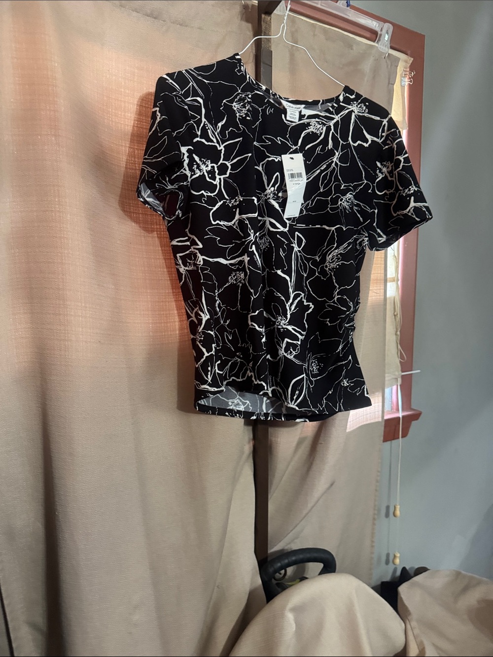 Calvin Klein Black Short Sleeve Floral Crew Neck Top